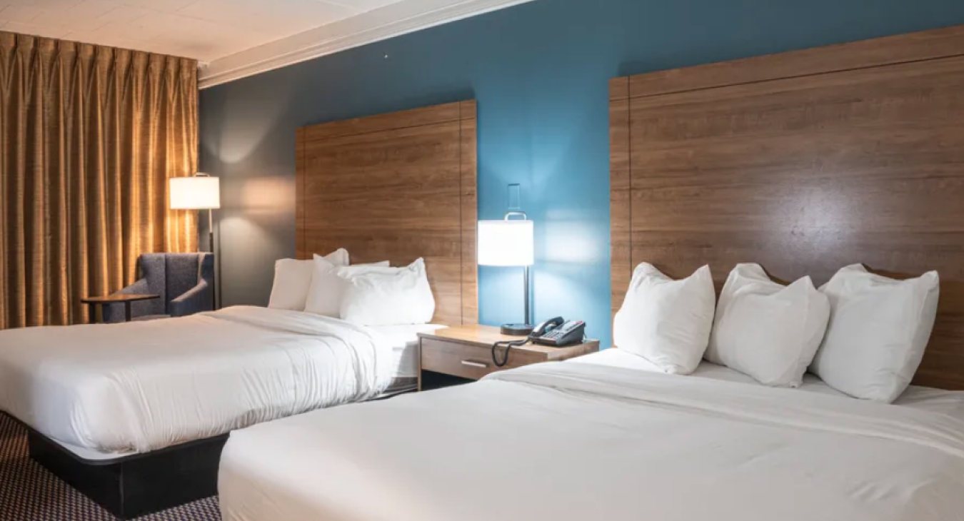 Double Queen Room