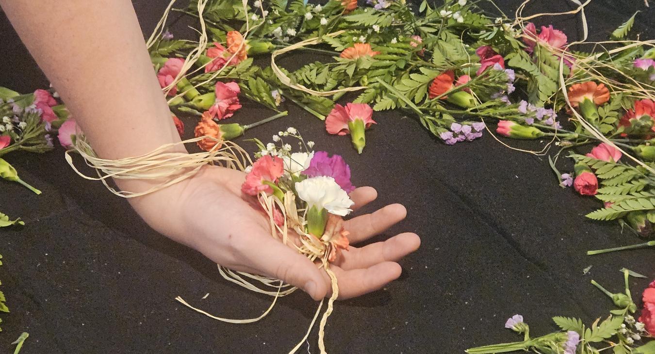 a lei